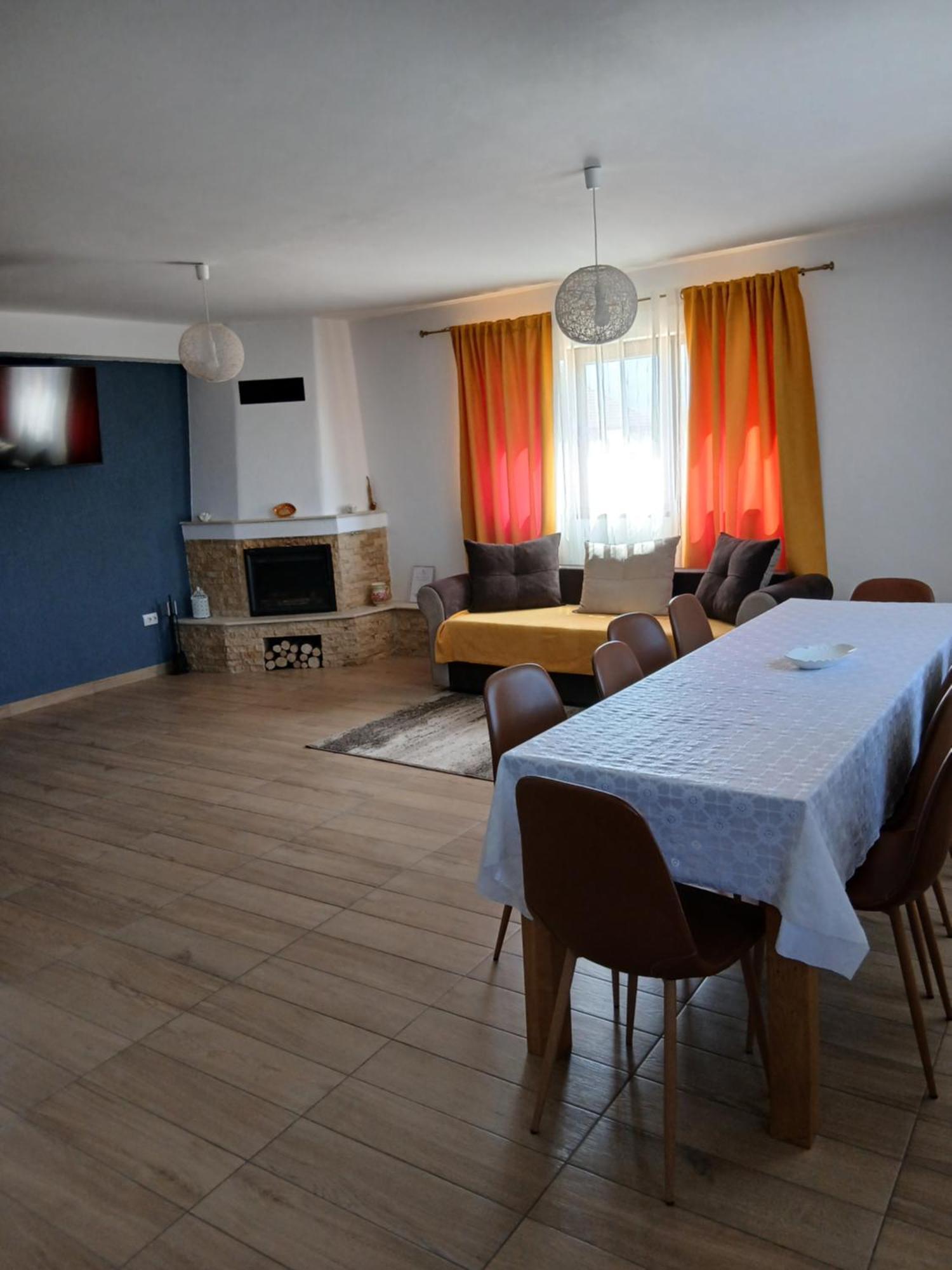 Cîrţişoara Casa Loredana מראה חיצוני תמונה